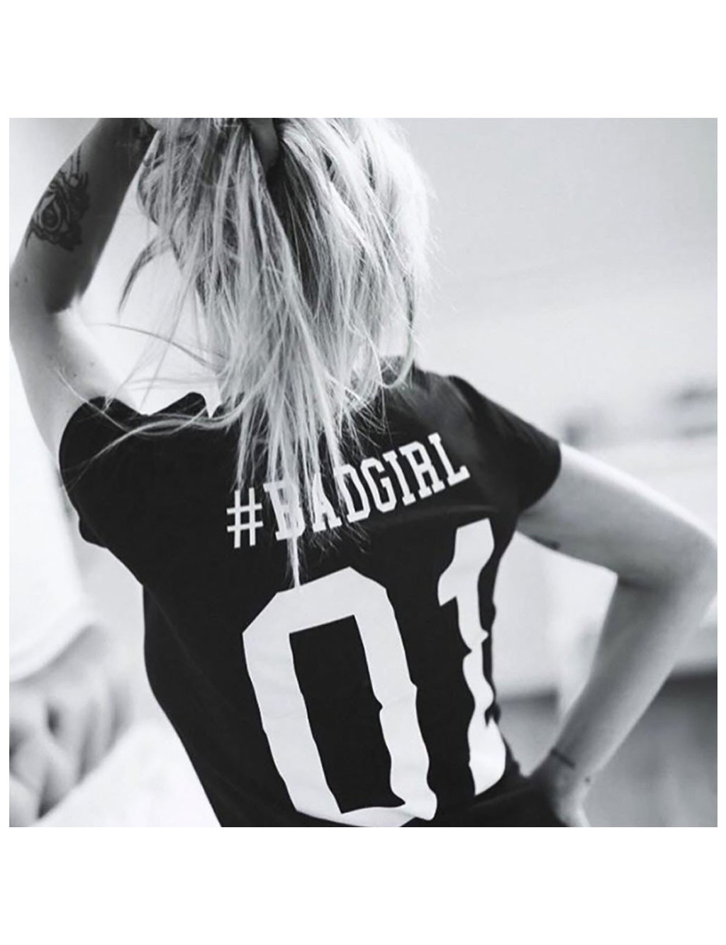 T-shirt Femme BADGIRL 01