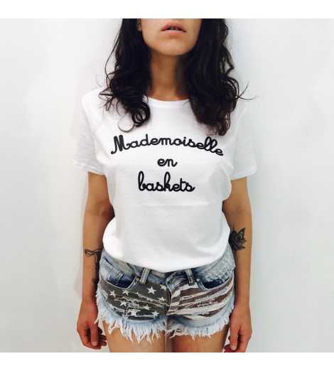 T shirt femme MADEMOISELLE EN BASKETS