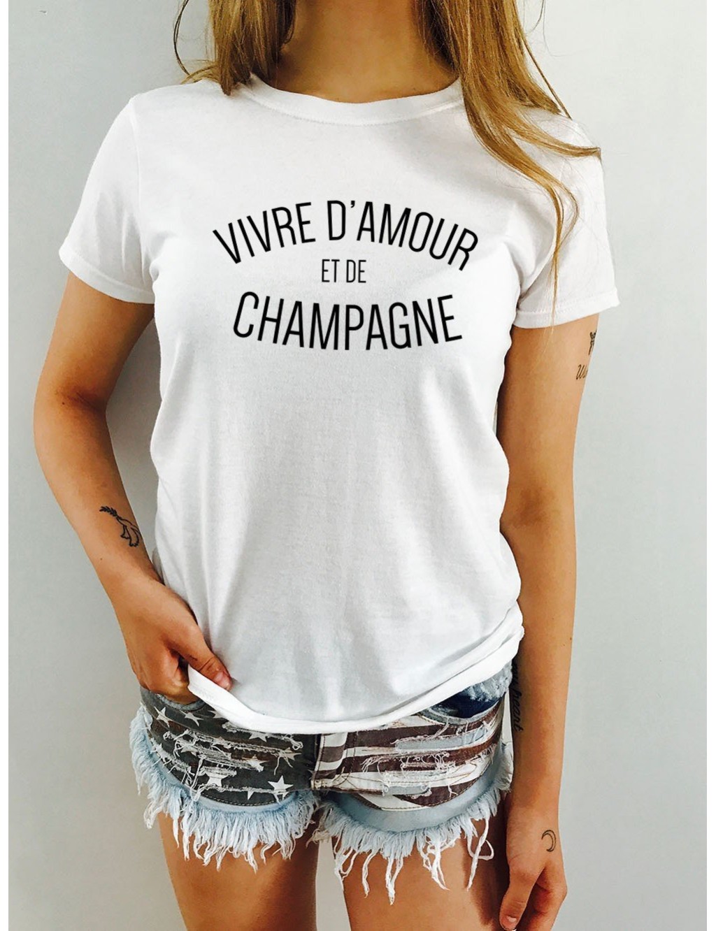 T-shirt femme VIVRE D'AMOUR ET DE CHAMPAGNE
