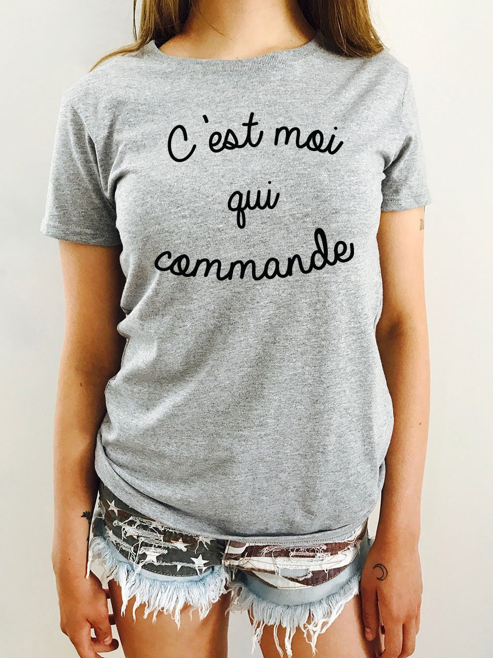 T Shirt Femme C Est Moi Qui Commande